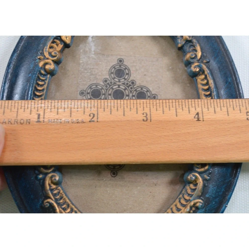 Vintage Style Oval Resin Photo Frame Blue Gold Gilt Ornate Baroque Tabletop